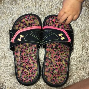 Under armor girls slides!